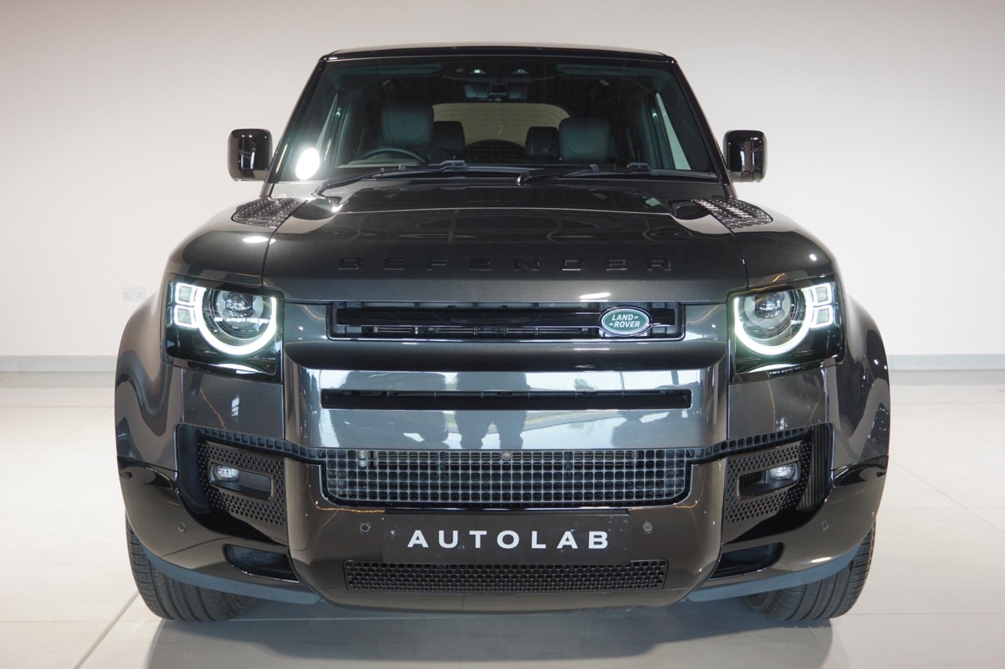 Land Rover Defender 90 3.0 D300 MHEV X-Dynamic HSE Hard Top SUV 3dr Diesel Auto 4WD SWB Euro 6 (s/s) (300 ps)